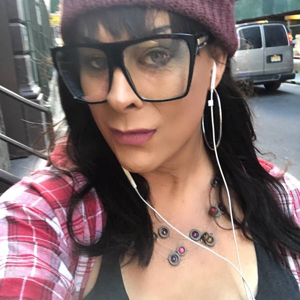 Meet your Posher, Maci